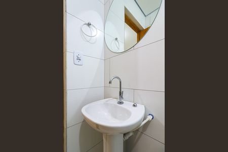 Casa para alugar com 38m², 2 quartos e sem vaga