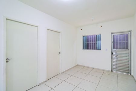Casa para alugar com 38m², 2 quartos e sem vaga