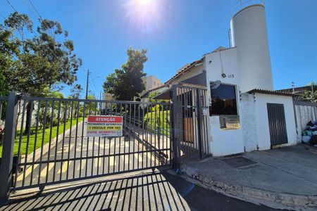 Apartamento à venda com 48m², 2 quartos e 1 vaga Apartamento à venda com 48m², 2 quartos e 1 vagaFachada e Portaria
