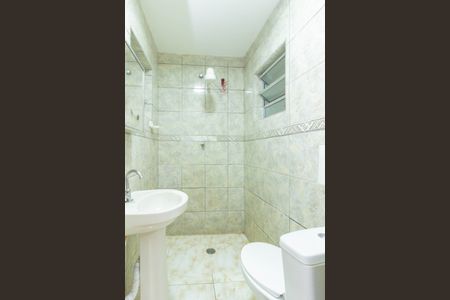 Casa para alugar com 160m², 3 quartos e 1 vaga Casa para alugar com 160m², 3 quartos e 1 vagaBanheiro Quarto 1
