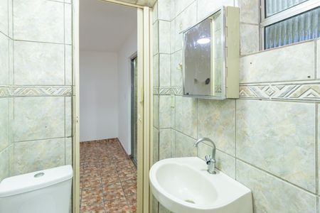 Casa para alugar com 160m², 3 quartos e 1 vaga Casa para alugar com 160m², 3 quartos e 1 vagaBanheiro Quarto 1