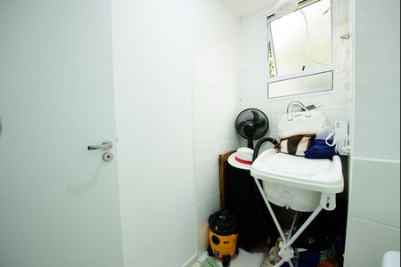 Apartamento à venda com 52m², 2 quartos e 1 vaga Apartamento à venda com 52m², 2 quartos e 1 vagaBanheiro