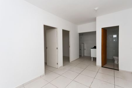 sala  de casa para alugar com 2 quartos, 38m² em Parque Regina, São Paulo