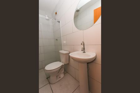 Casa para alugar com 38m², 2 quartos e sem vaga Casa para alugar com 38m², 2 quartos e sem vagaBanheiro