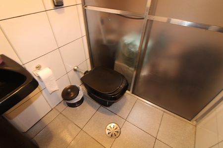 Casa à venda com 250m², 4 quartos e 2 vagasBanheiro social 2
