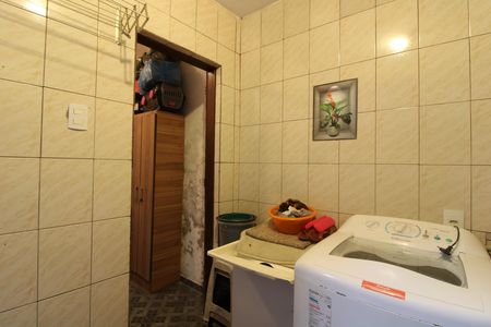 Casa à venda com 250m², 4 quartos e 2 vagasÁrea de Serviço