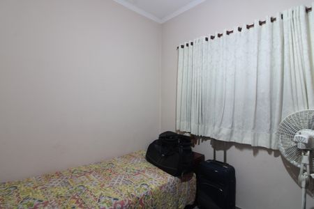 Casa à venda com 250m², 4 quartos e 2 vagasQuarto 2