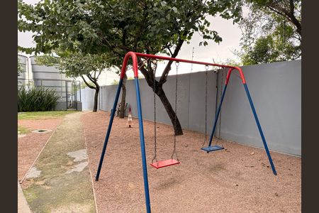 Apartamento para alugar com 48m², 2 quartos e 1 vagaÁrea comum - Playground