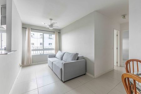 Sala de apartamento para alugar com 2 quartos, 48m² em Passo das Pedras, Porto Alegre