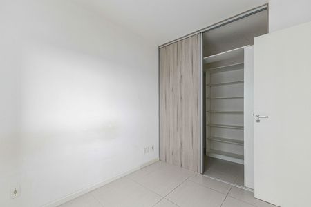 quarto 1  de apartamento para alugar com 2 quartos, 48m² em Passo das Pedras, Porto Alegre
