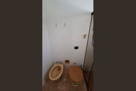 Apartamento para alugar com 150m², 3 quartos e 3 vagas Apartamento para alugar com 150m², 3 quartos e 3 vagasBanheiro