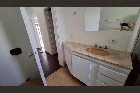 Apartamento para alugar com 150m², 3 quartos e 3 vagas Apartamento para alugar com 150m², 3 quartos e 3 vagasBanheiro