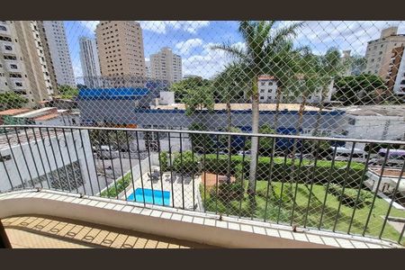 Apartamento para alugar com 150m², 3 quartos e 3 vagas Apartamento para alugar com 150m², 3 quartos e 3 vagasVaranda