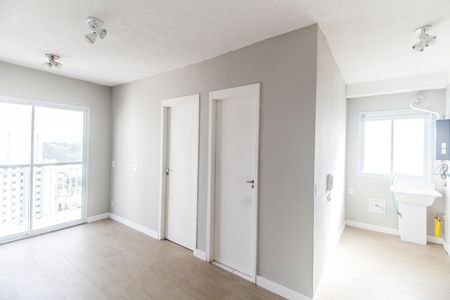 Sala de apartamento para alugar com 2 quartos, 44m² em Vila Sul Americana, Carapicuíba