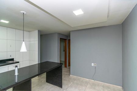 Sala de apartamento para alugar com 2 quartos, 45m² em Vaz Lobo, Rio de Janeiro