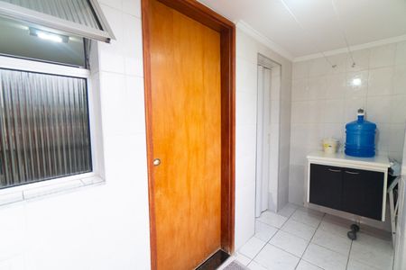 Apartamento à venda com 73m², 2 quartos e 1 vaga Apartamento à venda com 73m², 2 quartos e 1 vagaÁrea de Serviço