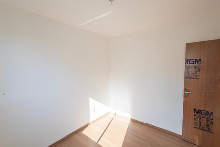Quarto 1 de apartamento para alugar com 2 quartos, 54m² em Braúnas, Belo Horizonte
