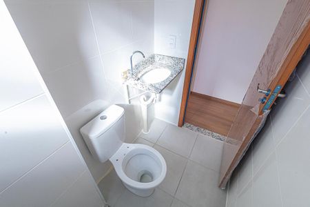 Apartamento para alugar com 54m², 2 quartos e 1 vaga Apartamento para alugar com 54m², 2 quartos e 1 vagaBanheiro