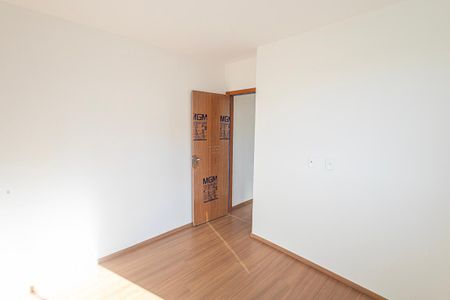 Quarto 1 de apartamento para alugar com 2 quartos, 54m² em Braúnas, Belo Horizonte