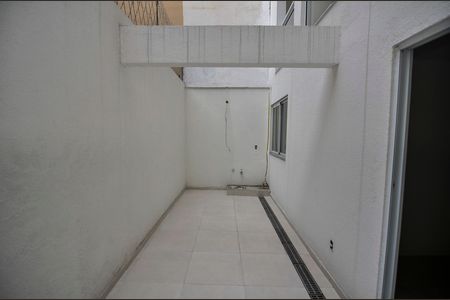 Apartamento à venda com 86m², 1 quarto e 1 vaga Apartamento à venda com 86m², 1 quarto e 1 vagaSala