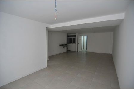 Apartamento à venda com 86m², 1 quarto e 1 vaga Apartamento à venda com 86m², 1 quarto e 1 vagaSala