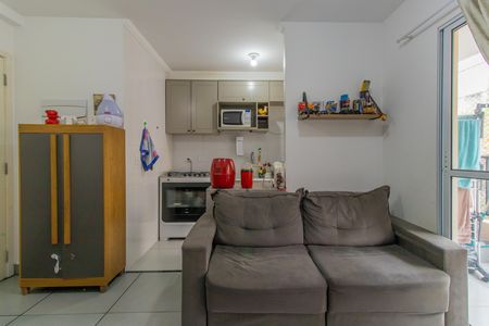 Sala de apartamento para alugar com 2 quartos, 43m² em Jardim da Gloria, Cotia