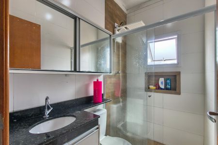 Casa de condomínio para alugar com 80m², 2 quartos e 1 vagaBanheiro 