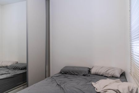 Apartamento à venda com 65m², 2 quartos e 2 vagas Apartamento à venda com 65m², 2 quartos e 2 vagasQuarto 1