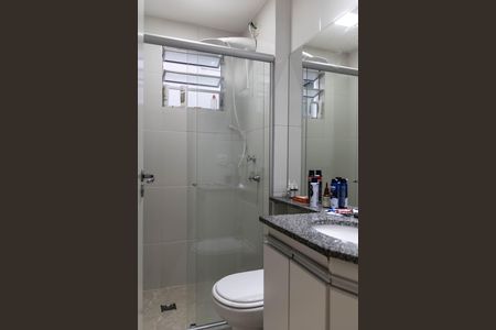 Apartamento à venda com 65m², 2 quartos e 2 vagas Apartamento à venda com 65m², 2 quartos e 2 vagasBanheiro