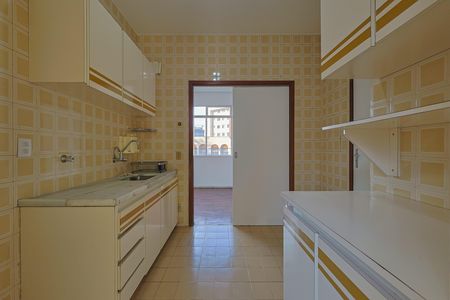Apartamento para alugar com 80m², 3 quartos e 1 vaga