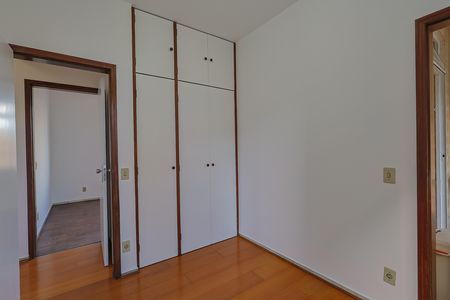 Apartamento para alugar com 80m², 3 quartos e 1 vaga