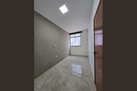 Apartamento para alugar com 100m², 3 quartos e 1 vaga Apartamento para alugar com 100m², 3 quartos e 1 vagaQuarto
