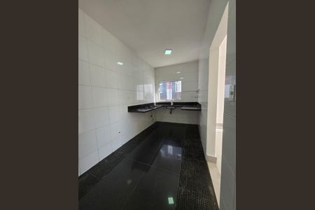 Cozinha de apartamento para alugar com 3 quartos, 100m² em Santa Rosa, Belo Horizonte