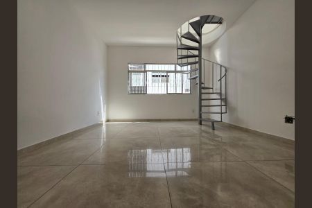 Cozinha de apartamento para alugar com 3 quartos, 100m² em Santa Rosa, Belo Horizonte