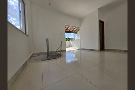 Apartamento para alugar com 100m², 3 quartos e 1 vaga