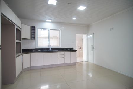 Casa para alugar com 115m², 2 quartos e 3 vagascozinha