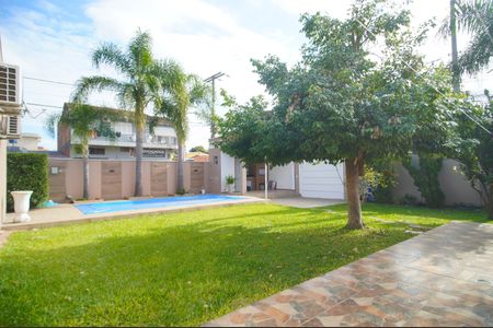 Casa para alugar com 115m², 2 quartos e 3 vagasQuintal