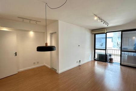 Apartamento à venda com 60m², 2 quartos e 1 vaga