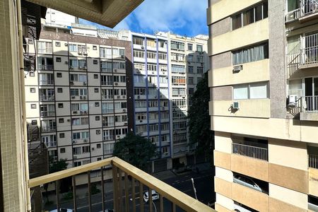Apartamento à venda com 60m², 2 quartos e 1 vaga