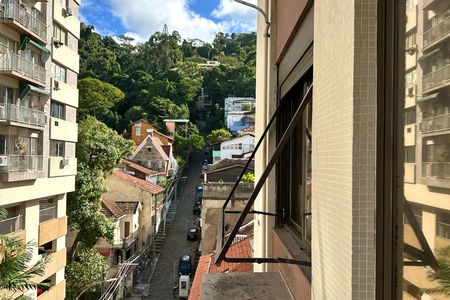 Apartamento à venda com 60m², 2 quartos e 1 vaga