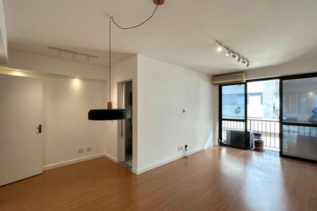 Apartamento à venda com 60m², 2 quartos e 1 vaga
