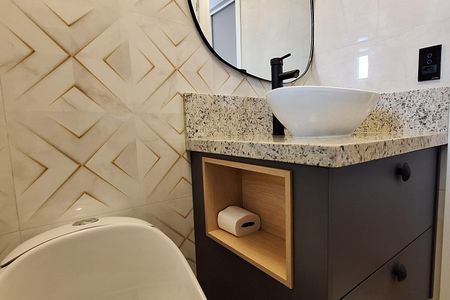 Apartamento à venda com 87m², 2 quartos e 2 vagasBanheiro da Suíte