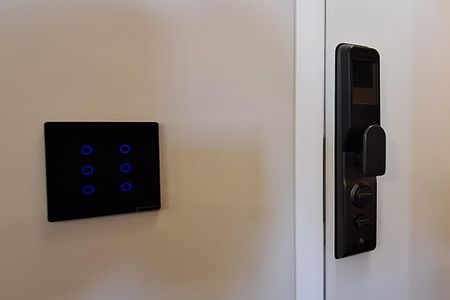 Apartamento à venda com 87m², 2 quartos e 2 vagasDetalhe da sala