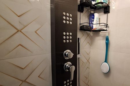 Apartamento à venda com 87m², 2 quartos e 2 vagasBanheiro Social
