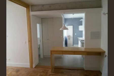 Apartamento para alugar com 63m², 2 quartos e sem vaga Apartamento para alugar com 63m², 2 quartos e sem vagaFoto 03