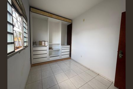 Quarto 1 de casa à venda com 4 quartos, 130m² em Anhangüera, Goiânia