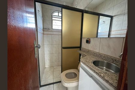 Banheiro de casa à venda com 4 quartos, 130m² em Anhangüera, Goiânia