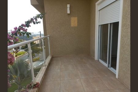 Foto 06 de casa de condomínio à venda com 2 quartos, 224m² em Parque Sinai, Santana de Parnaíba