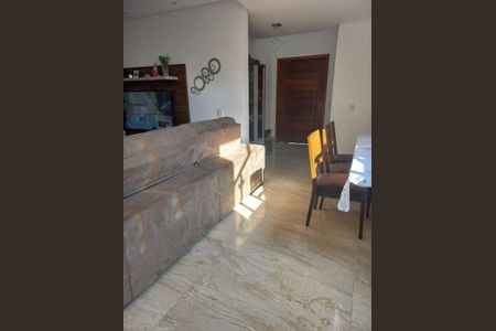 Foto 01 de casa de condomínio à venda com 2 quartos, 224m² em Parque Sinai, Santana de Parnaíba