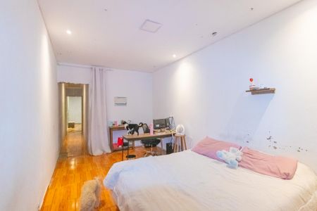 Casa à venda com 260m², 2 quartos e 4 vagas Casa à venda com 260m², 2 quartos e 4 vagasQuarto 1
